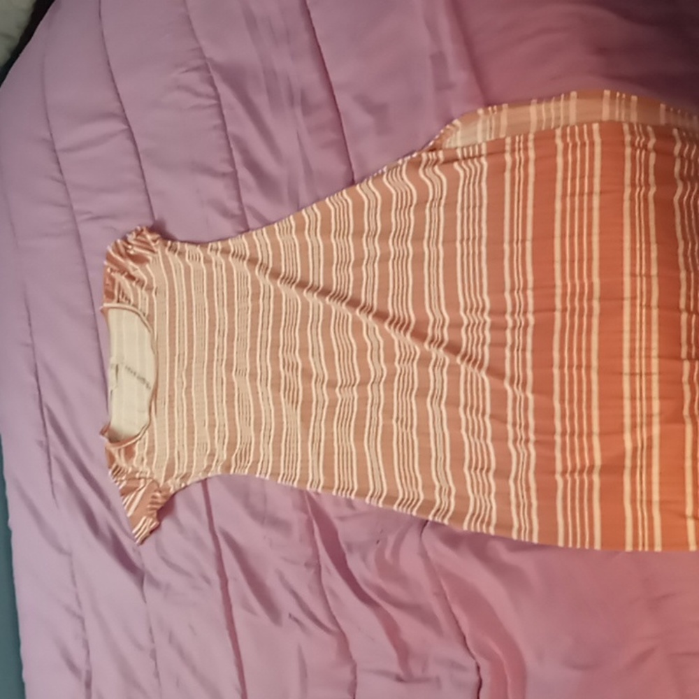 White and pink striped split bodycon dress